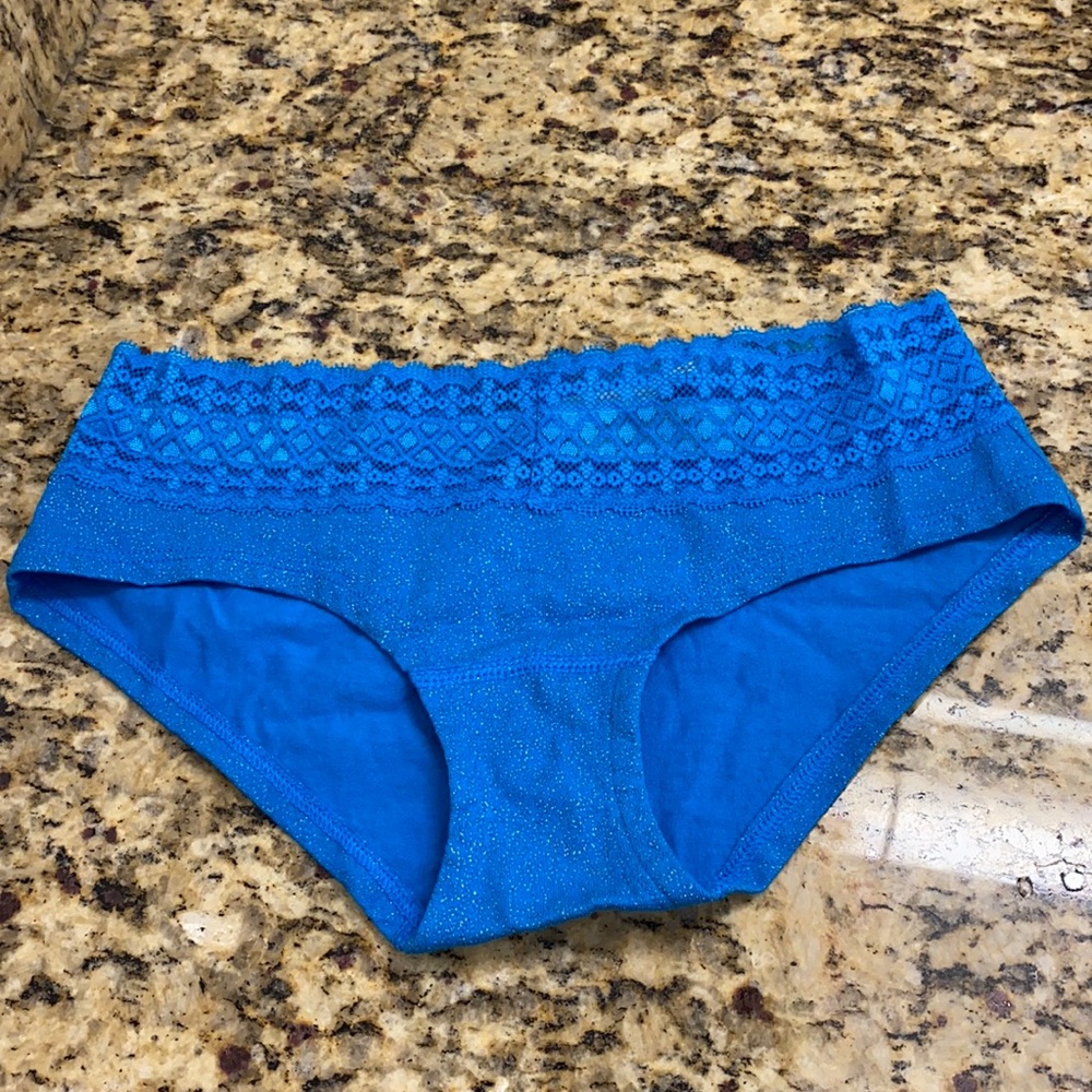 Victoria secret low rise hiphugger size xs nwt